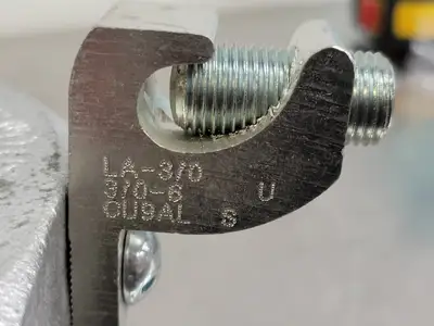 3-1/2" Liquid Tight Conduit Connector with Grounding Lug