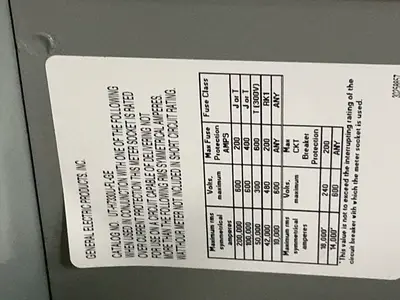 Used GENERAL ELECTRIC UTH7330UFLGE Electrical Panels Ohio US | HGR 24 #1280250