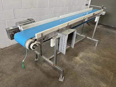 8'L Inclined Packing Conveyor