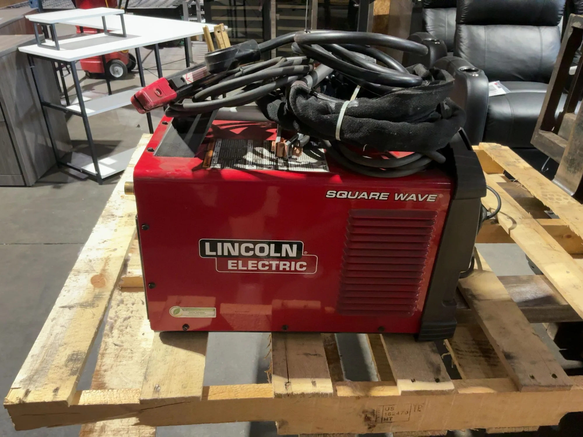 Used LINCOLN ELECTRIC SQUARE WAVE® TIG 200 TIG WELDER Tig Welders Michigan US | Miedema Asset Management Group #1424996