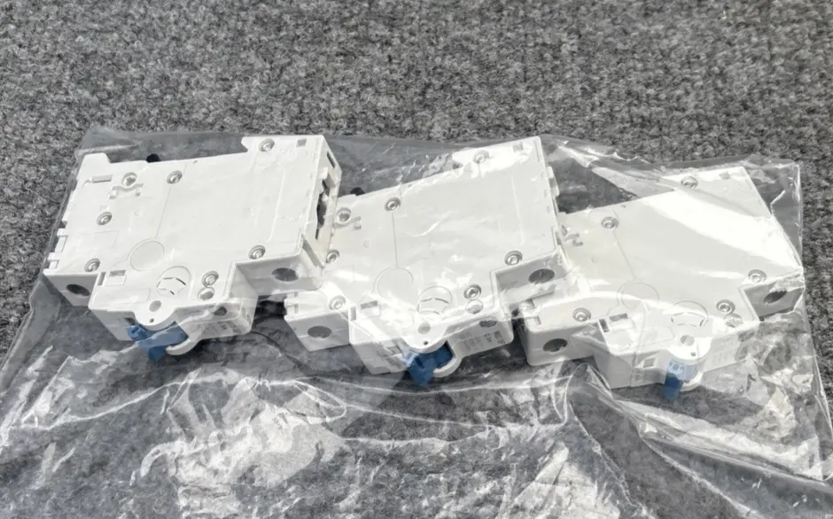 Used Allen-Bradley SPM1C030 Misc Industrial Equipment California US | Davliegogo LLC #1709977