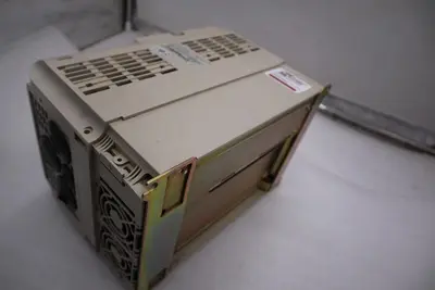 Yaskawa inverter CIMR-F7U4011 F7 AC Drive STOCK CC254
