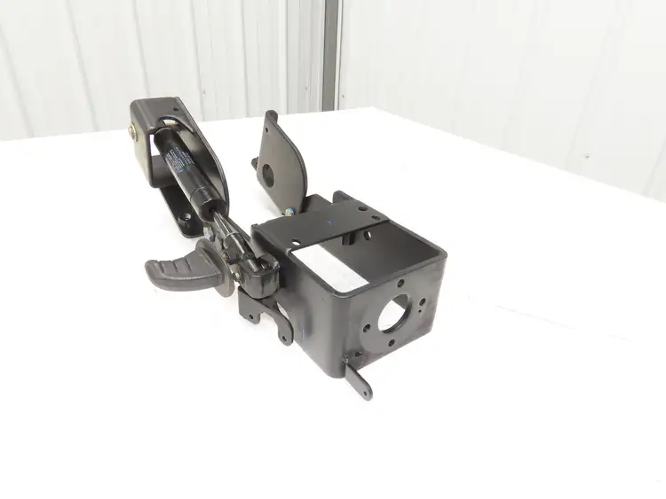 Used YALE _UNKNOWN_ Forklift Attachments Indiana US | Arrow Industrial #1059477