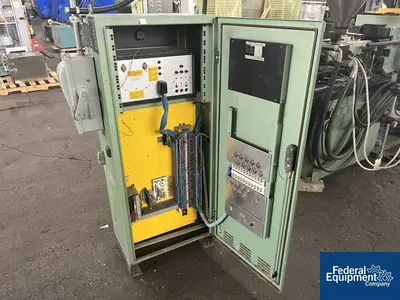 USED ARBURG 39 Ton Arburg Injection Molder, Model 220-90-350