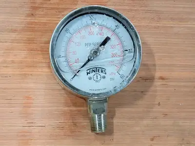 USED WINTER WALKING PFP