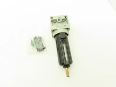 Numatics F22A-02AM Pneumatic Air Filter 40 Micron Sight Glass 200PSI Max 1/4"NPT