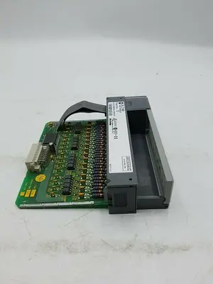 USED ALLEN-BRADLEY SLC 500