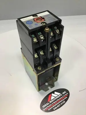 USED ALLEN BRADLEY 700DC-P800Z24