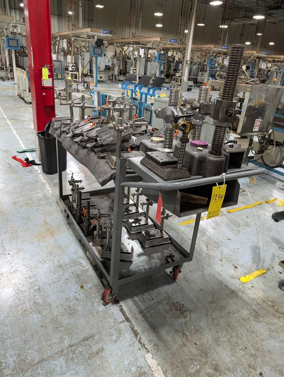 Assorted Gauge Stands W/ Cart
