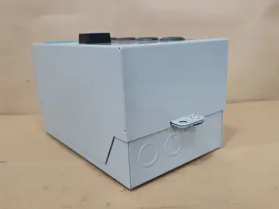 NEW SIEMENS BRONZE3R-5-600
