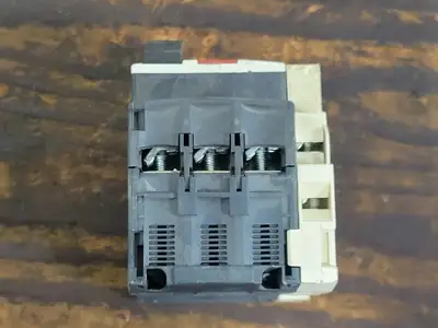 Used TELEMECANIQUE GV2ME20 Switchgears British Columbia CA | Lenmark #242040