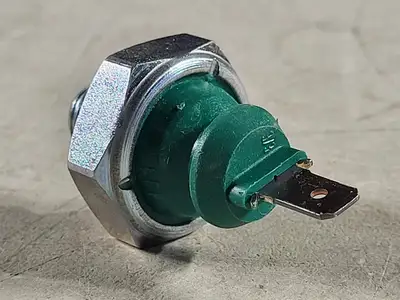 NEW DEUTZ 0118-2483