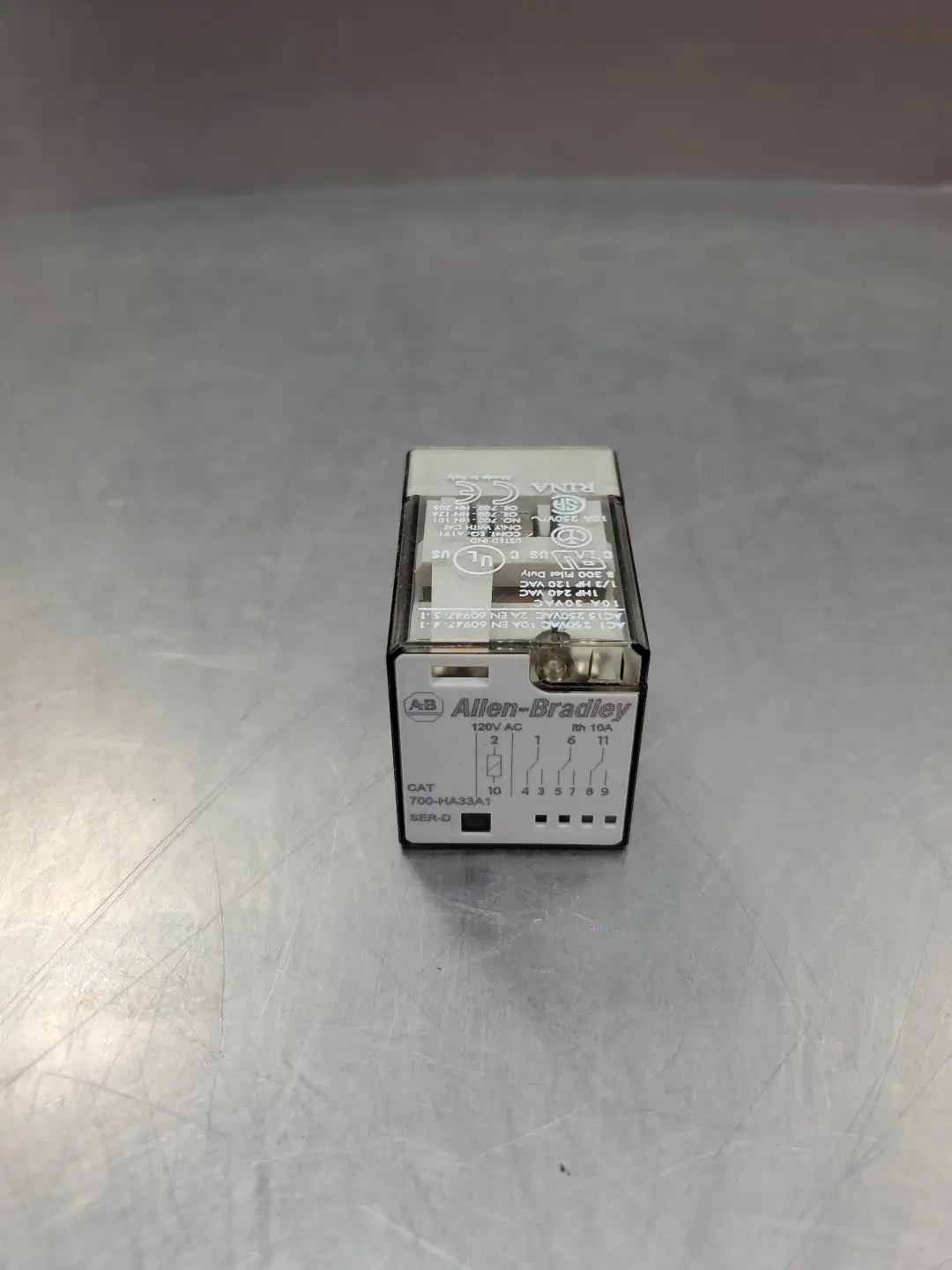 USED Allen-Bradley 700-HA33A1 Ser. D Ice Cube Relay, 11-Pin, 10A