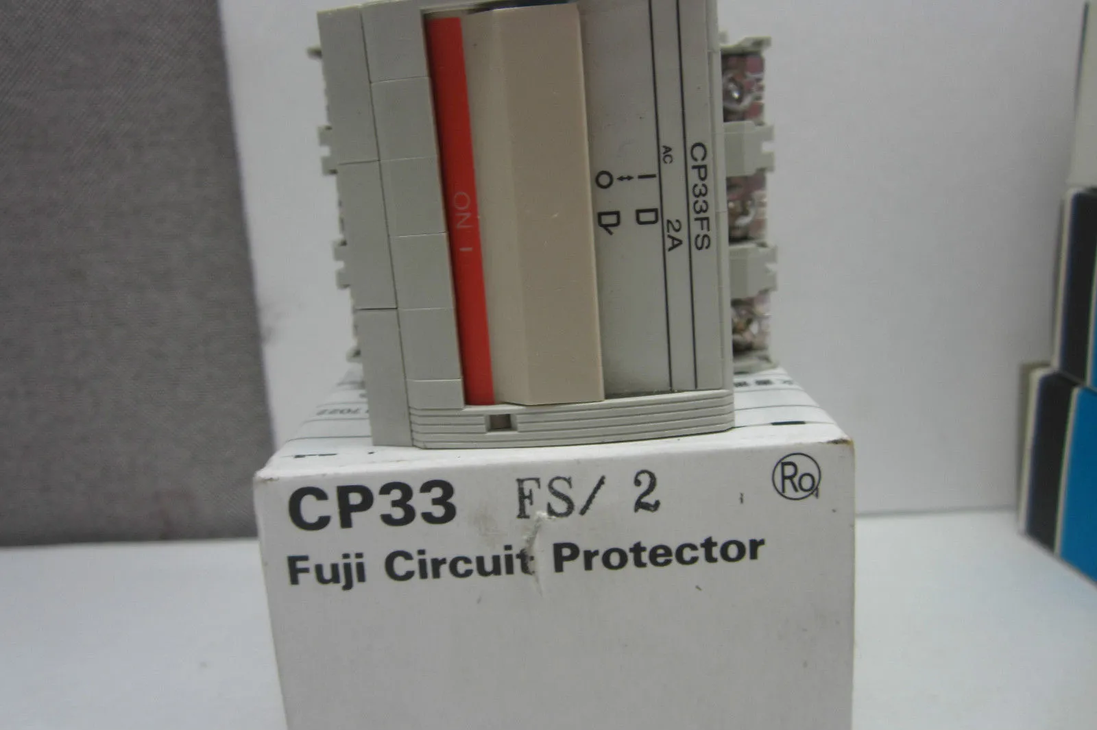 NEW FUJI ELECTRIC CP33 FS/2 CIRCUIT PROTECTOR CP33FS2