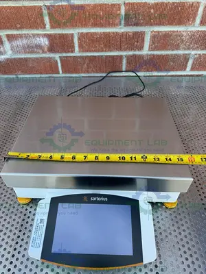 USED SARTORIUS CUBIS MCA70200S-2S00-0 PRECISION HIGH-CAPACITY BALANCE, 70,200 G X 1 G