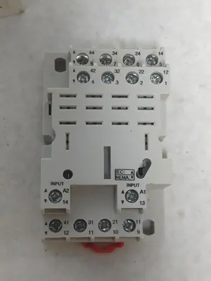 New | in-Stock SIEMENS 3TX7144-1E9 Tube Sockets Ohio US | Surplus Asset Holdings #1239499