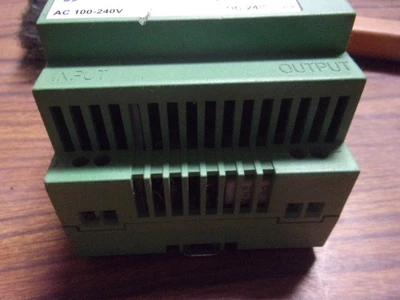 USED PHOENIX STEP-PS-100-240AC/24DC/1.5