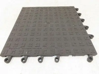 Wearwell H-9389 ErgoDeck Mat - 18 x 18", Solid Tile 7/8" Thick  Lot of 24