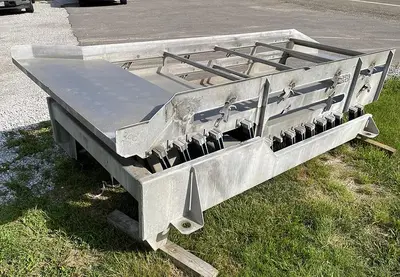 USED KEY TECHNOLOGY DUAL DECK GRADING AND SIZING SHAKER CONVEYOR 409-51