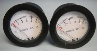 QTY. 2. MINIHELIC II GAGE MAX PRESSURE 30PSIG 0- 0...