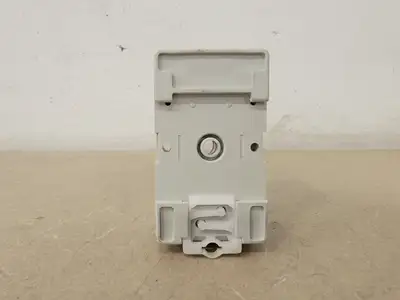 USED ALLEN-BRADLEY 700-HN100