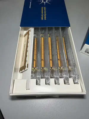 Used _UNKNOWN_ _UNKNOWN_ Syringes Rhode Island US | Federal Equipment Company #1347651