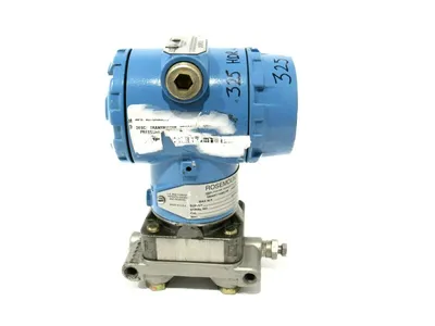 NEW FISHER ROSEMOUNT 3051-CG5A22A2AB4M5 TRANSMITTER 3051CG5A22A2AB4M5