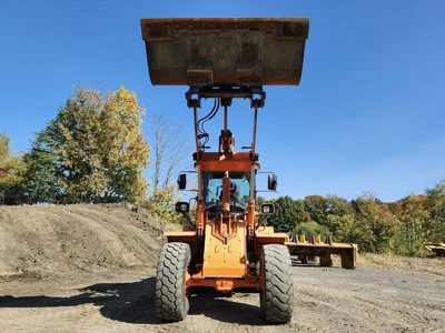 Used 2015 DOOSAN DL220-3 Wheel Loaders | Abele Tractor #1342916