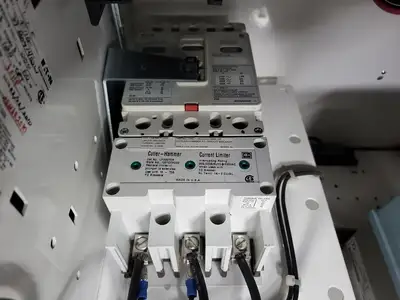 Used EATON SVX025A1-5A4N1 Switchgears British Columbia CA | Lenmark #240169