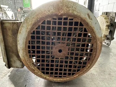 USED SEW-EURODRIVE SAF47DT90S4