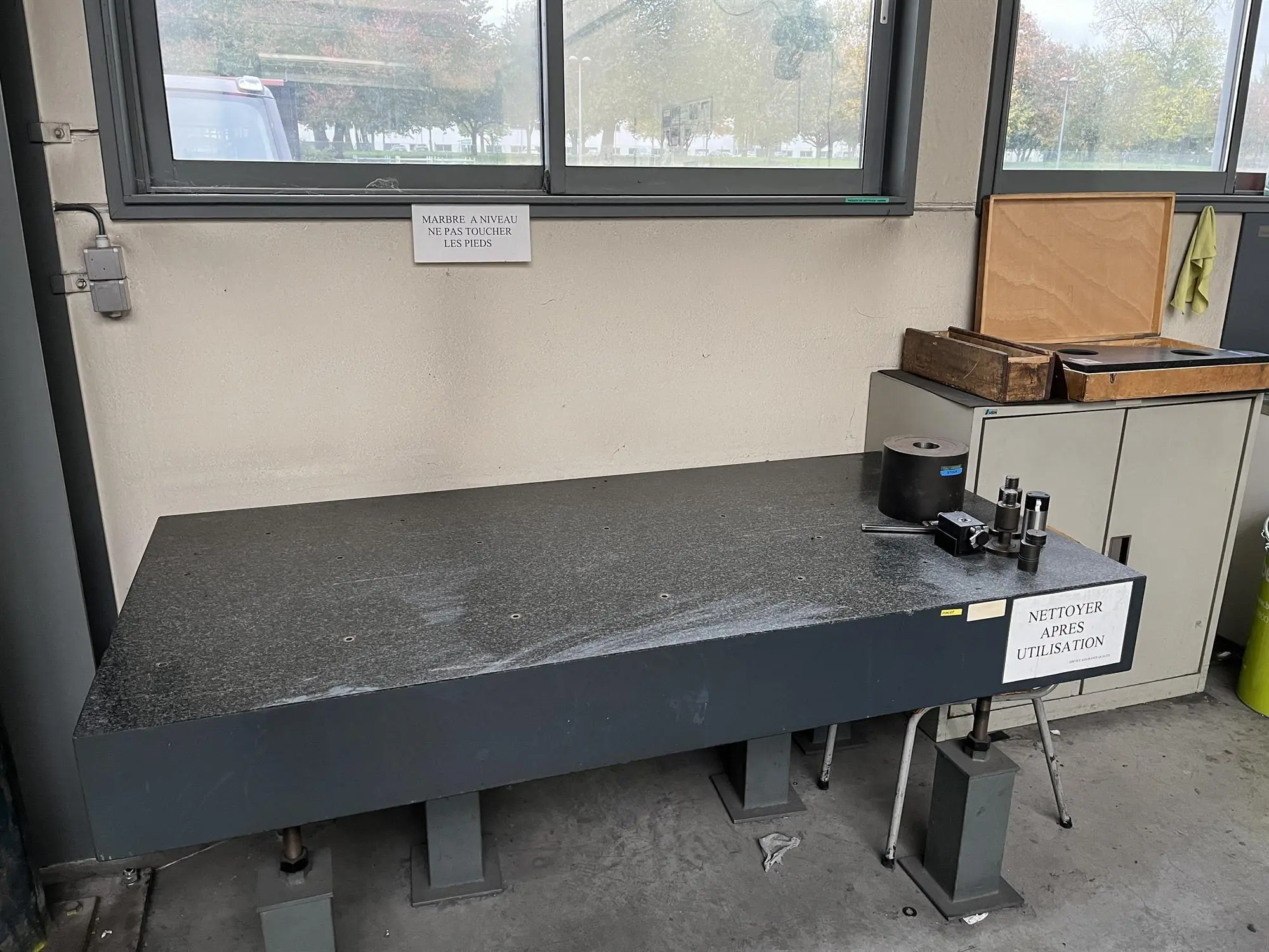 USED BROWN & SHARP 1000 X 2000 MM