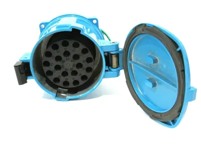 NEW MELTRIC 17-64200 RECEPTACLE / CONNECTOR 1764200