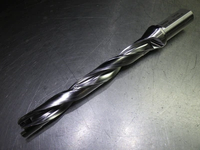 Iscar .827-.865" Coolant Thru Drill 1" Shank DCN 0827-661-100A-8D (LOC2899A)