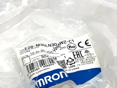E2B-M30LN30-WZ-C1 | Omron  Cylindrical Proximity Sensor 10-30VDC w/ Mounting Nut - New – Open box