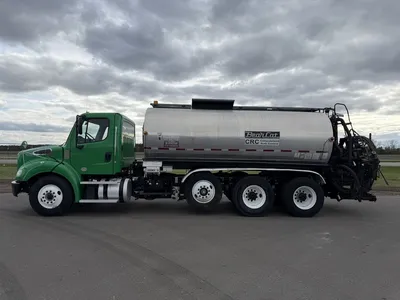 Used 2021 FREIGHTLINER BEARCAT ASPHALT DISTRIBUTOR Tanker trucks Minnesota US | Carco Truck & Equipment #1514032