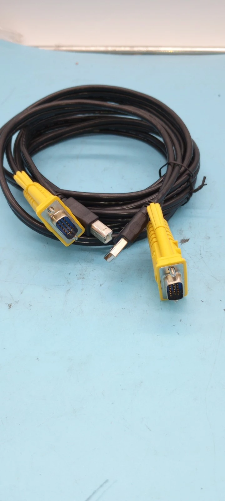 LOT OF 3 KVM CABLE, VGA+USB BTO VGA A MALE TO MALE 10FT