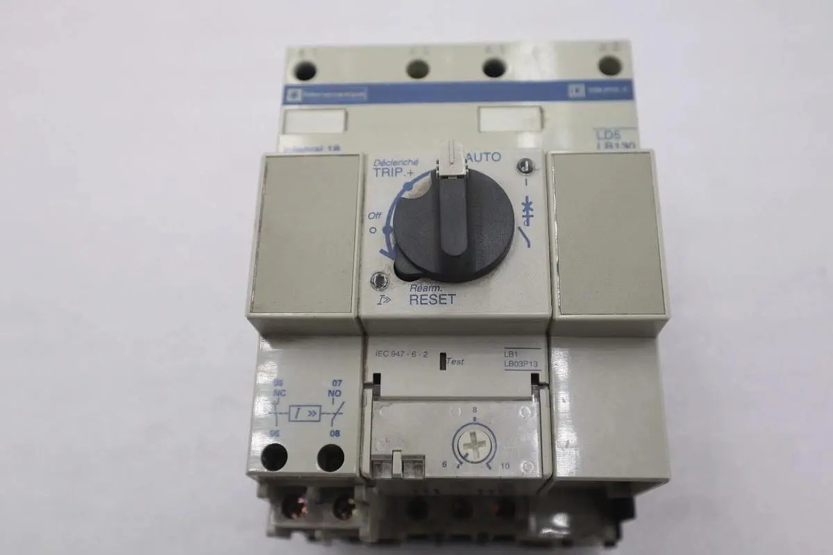 TELEMECANIQUE LD5 LB130 REVERSING STARTER STOCK 4653