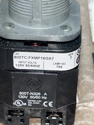 NEW Allen Bradley 800TC-FXMP16GA7