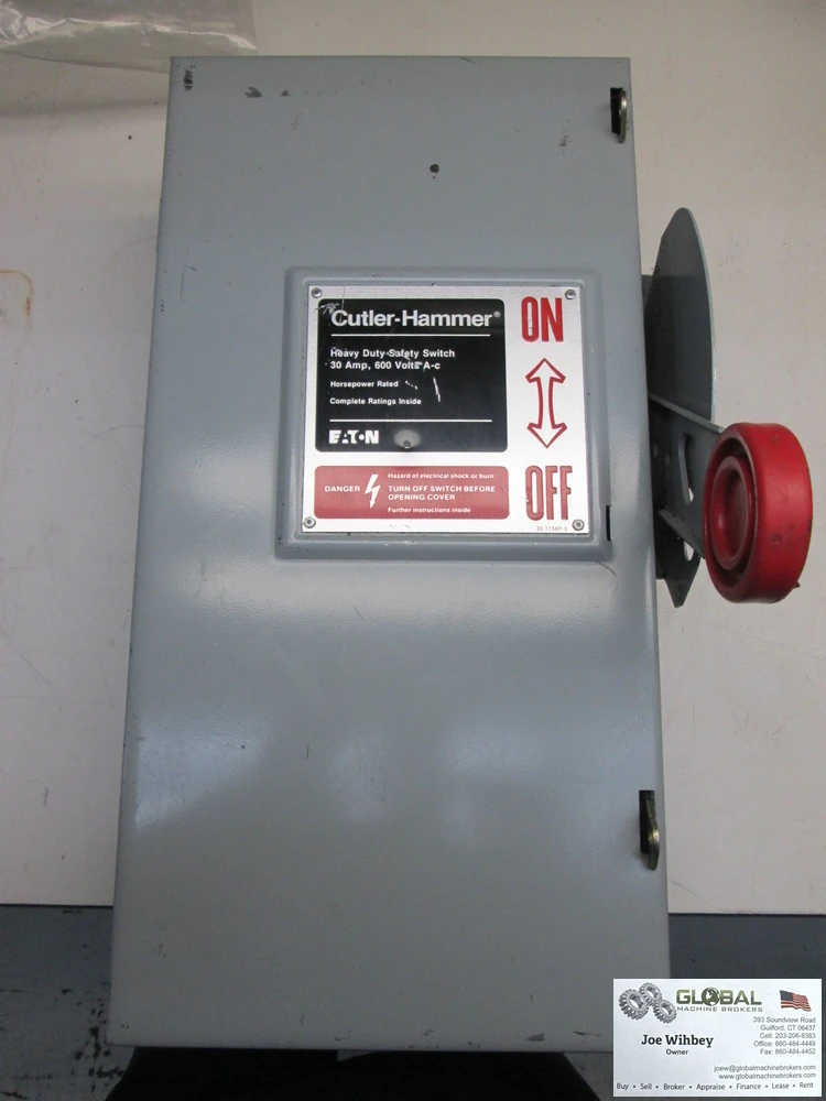 Cutler Hammer 600 Volt 30 Amp 3 Pole 3Ph Heavy Duty Safety Switch Type 1 Enclosure
