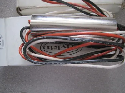 NEW DAYKIN 325 AL PROXIMITY SWITCH 325AL