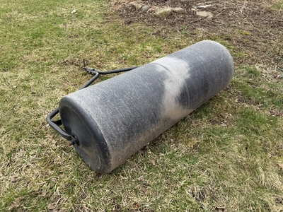 (1) Agri-fab 45-02691 roller