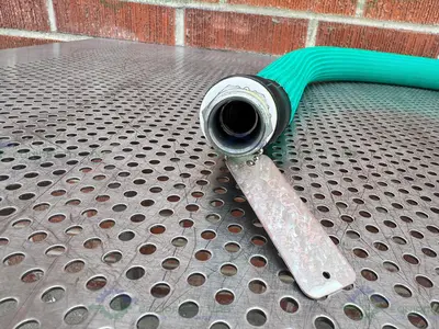 Used HUBER INSULATED CHILLER HOSE 48" W/ 1" THREADED FITTING TO KF40 Hoses California US | Equipment Lab #1287281