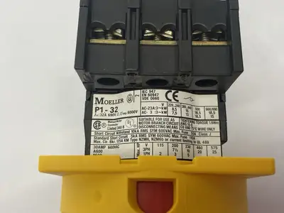 Used Eaton Moeller Emergency Main Switch 3-Pole Flush Mounting 081438 Relays & Switches Michigan US | Maverick Industrial Sales #1391673