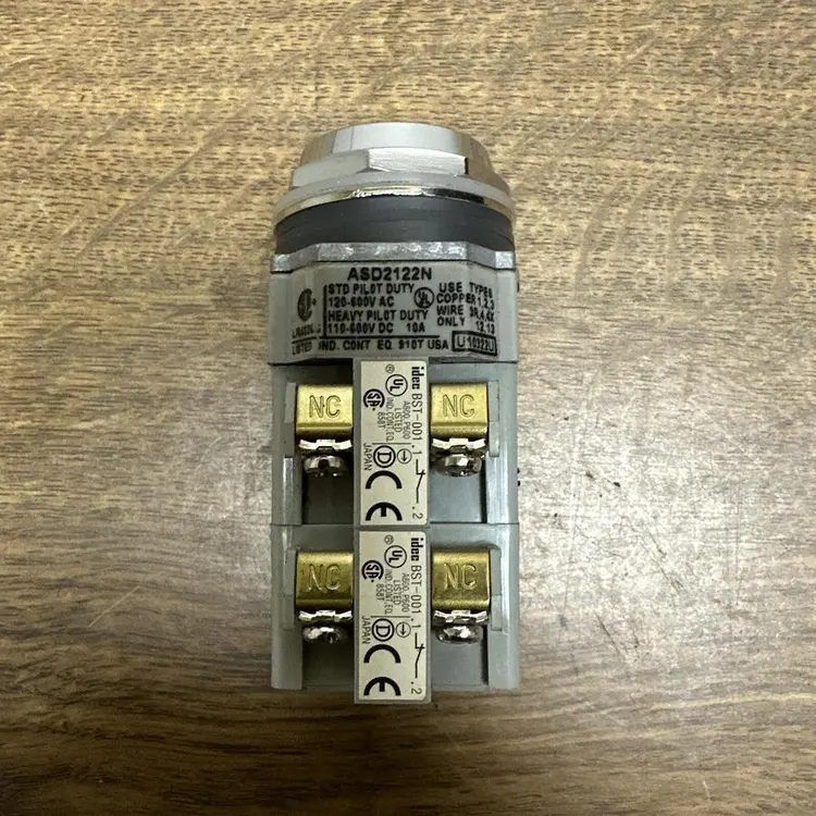 New | in-Stock IDEC ASD2122N Miscellaneous Equipment (Electrical & Power) | Surplus Asset Holdings #1201162