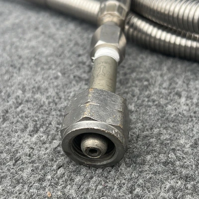 Used AirGas Y15-8PFLX120MM Misc Industrial Equipment California US | Davliegogo LLC #1710047