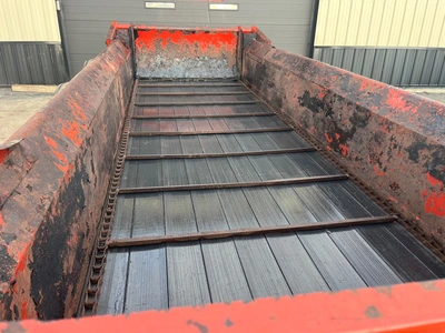 NEW HOLLAND 185 Manure Spreader | County Equipment Company LLC (13)