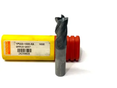 USED SANDVIK COROMANT COROMILL® PLURA SOLID CARBIDE END MILL 26259605