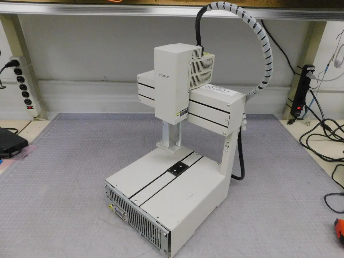 Used SONY CAST-AU4/B2521U Robots Texas US | Aucto #1454452