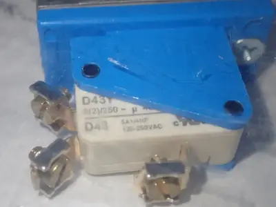 New | in-Stock FESTO D431 Relays & Switches | HGR 24 #739168