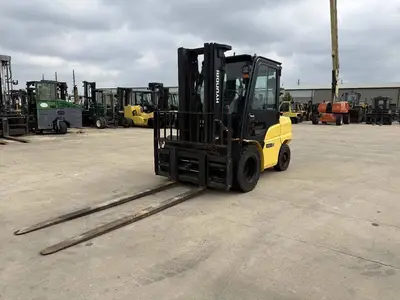 Used 2015 HYUNDAI 45D-9A Internal Combustion Forklifts: Pneumatic Tire Illinois US | Somerset Equipment Sales #1546232
